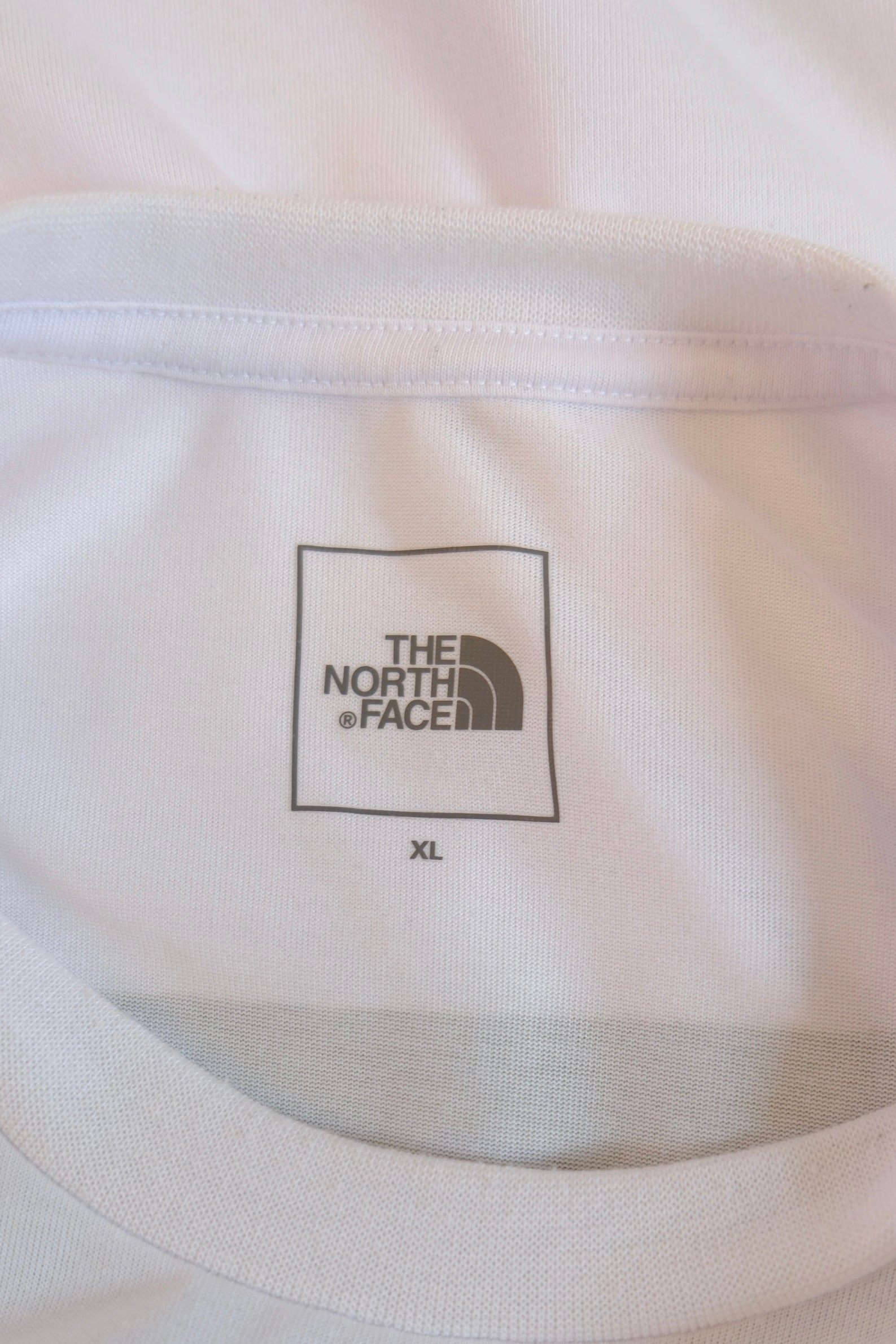 The North Face T-shirt - Size XL