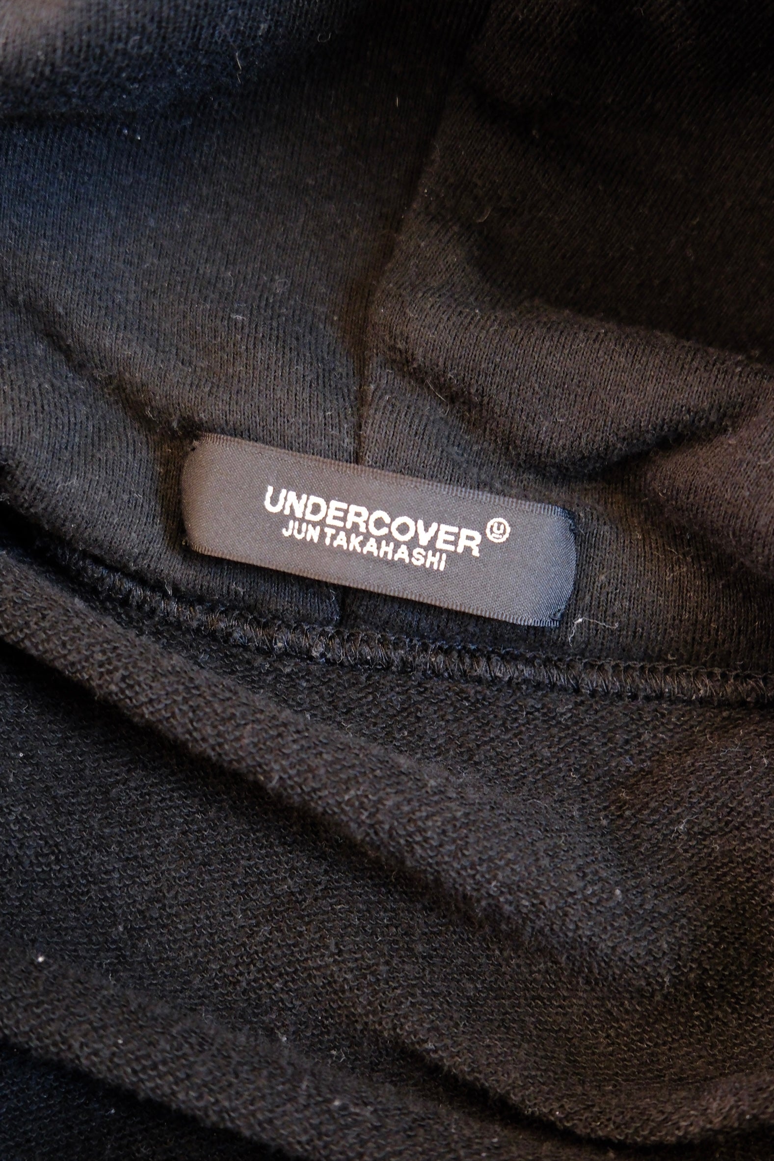 UNDRECOVER  foodie size 4