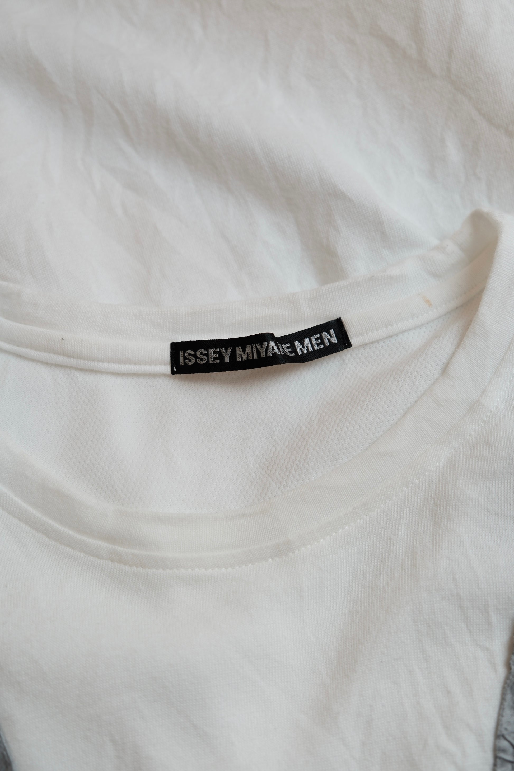 ISSEY MIYAKE MEN 90's T-Shirt