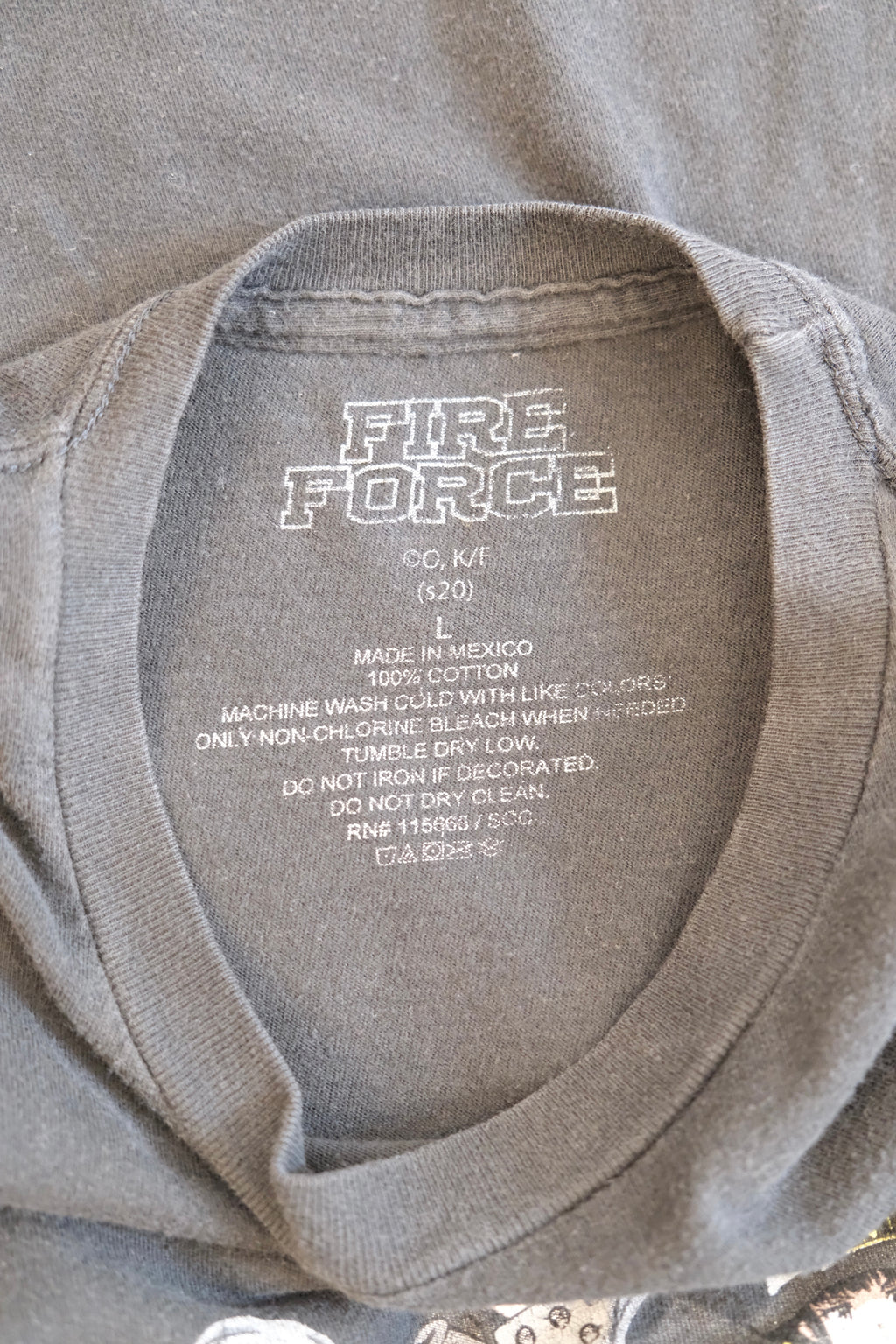 Fire Force T-shirt L size