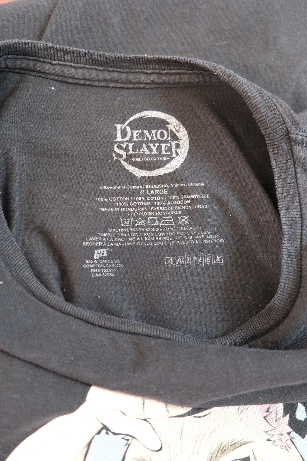 Demon Slayer T-shirt XL size