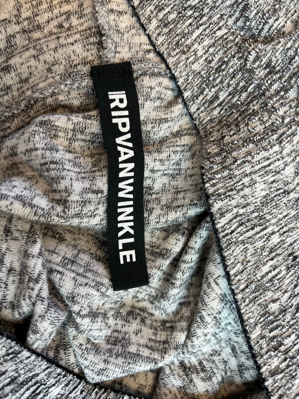 RIPVANWINKLE Textured Sleeveless Hoodie