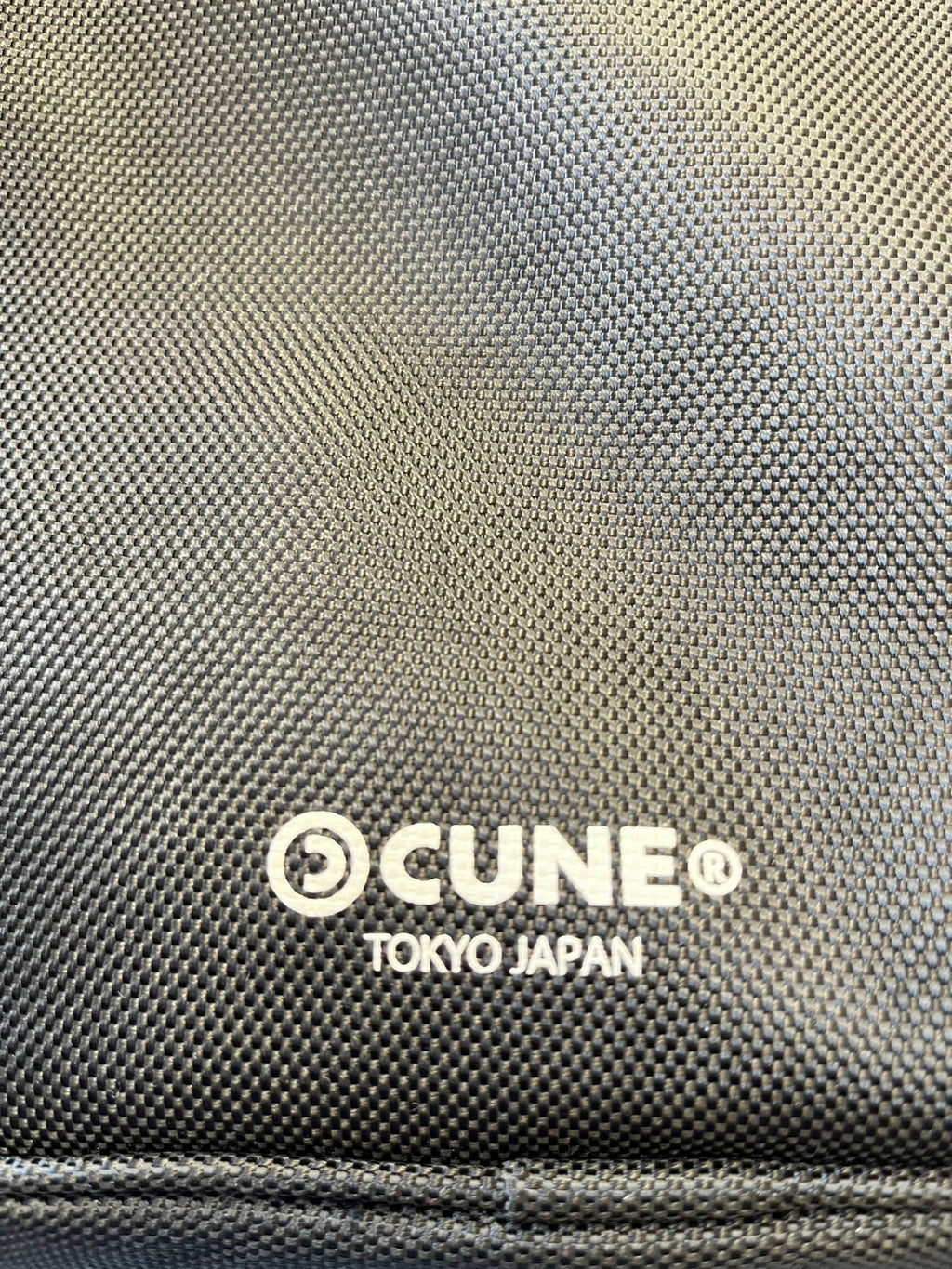 CUNE Rabbit Head Pattern Shoulder Bag