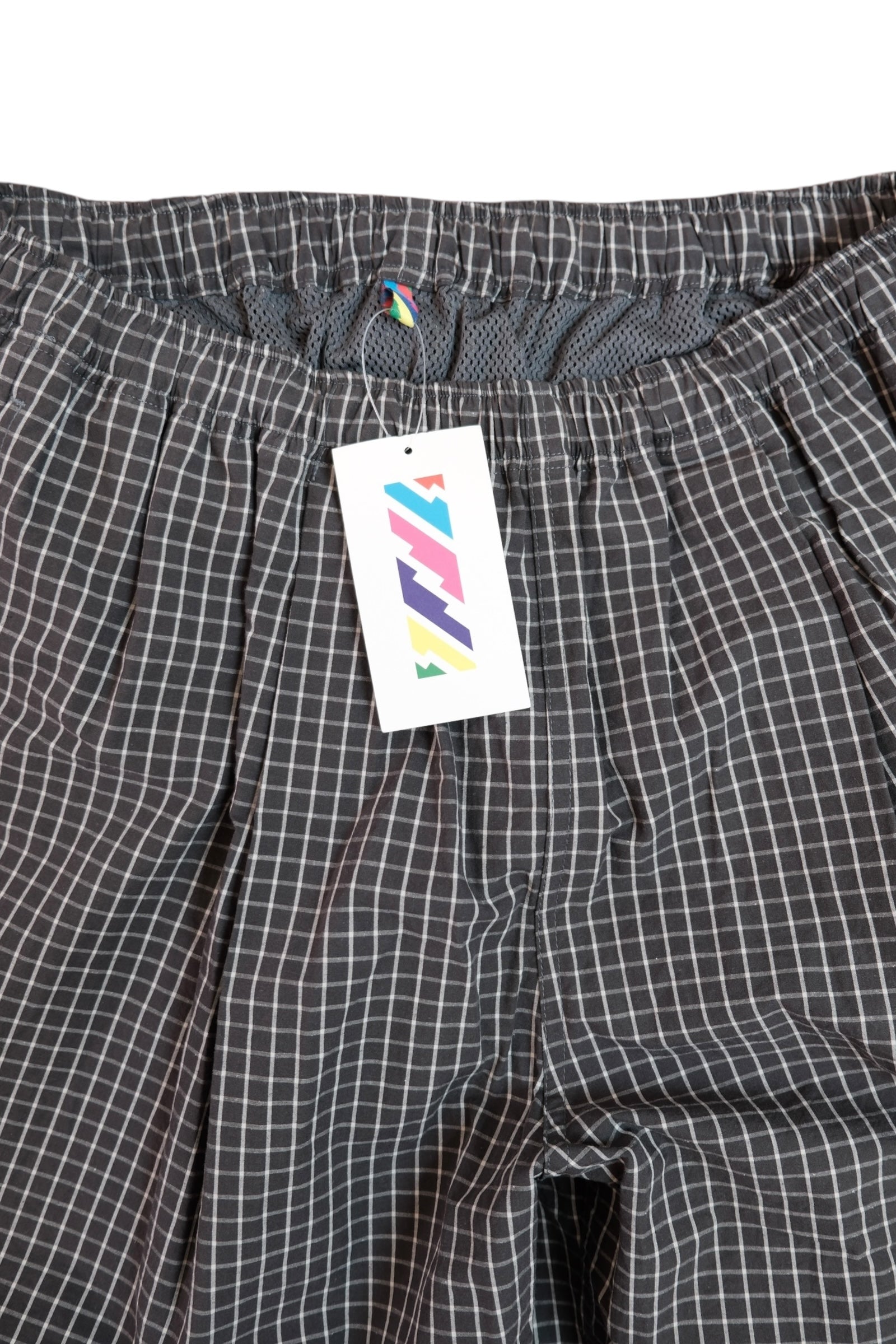 is-ness Plaid Short Pants Grey