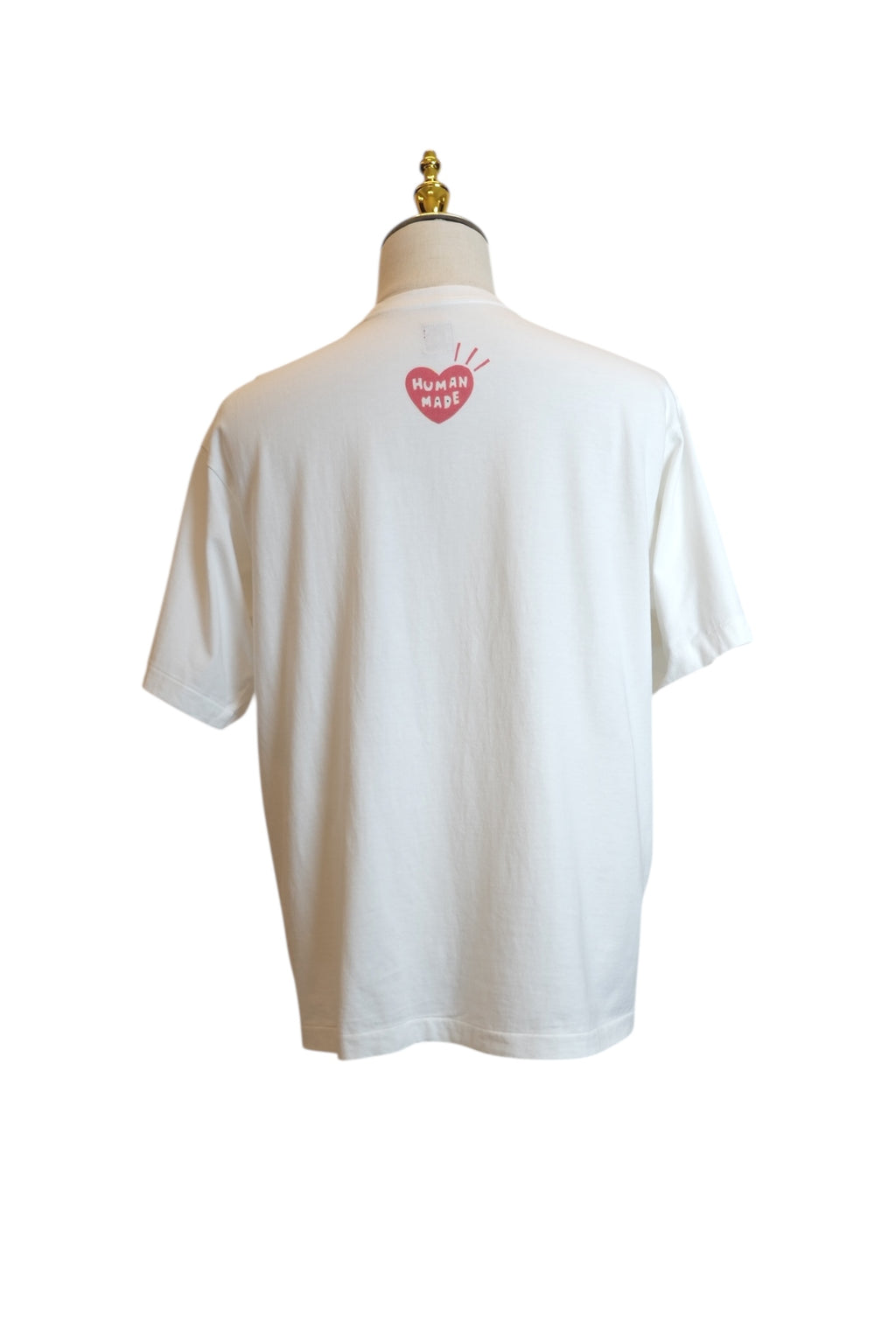 Human made T-shirt L White a man and a duck watching together