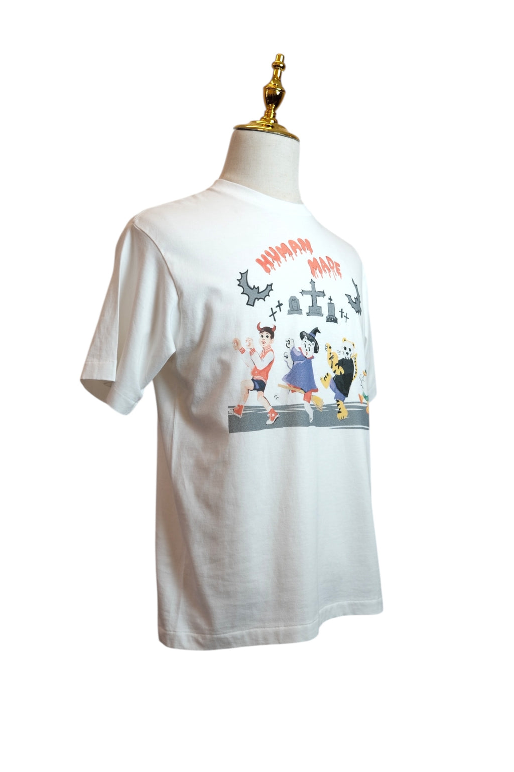 Human Made.  T-shirt M