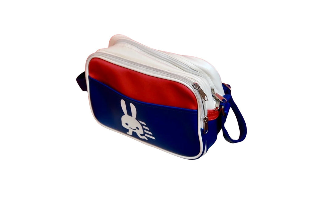 CUNE SPORTS “sports is good.” Shoulder Bag