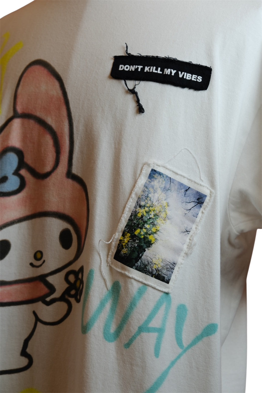 guernika – “You’re Not Alone / My Melody” Hand-Painted Art T-Shirt