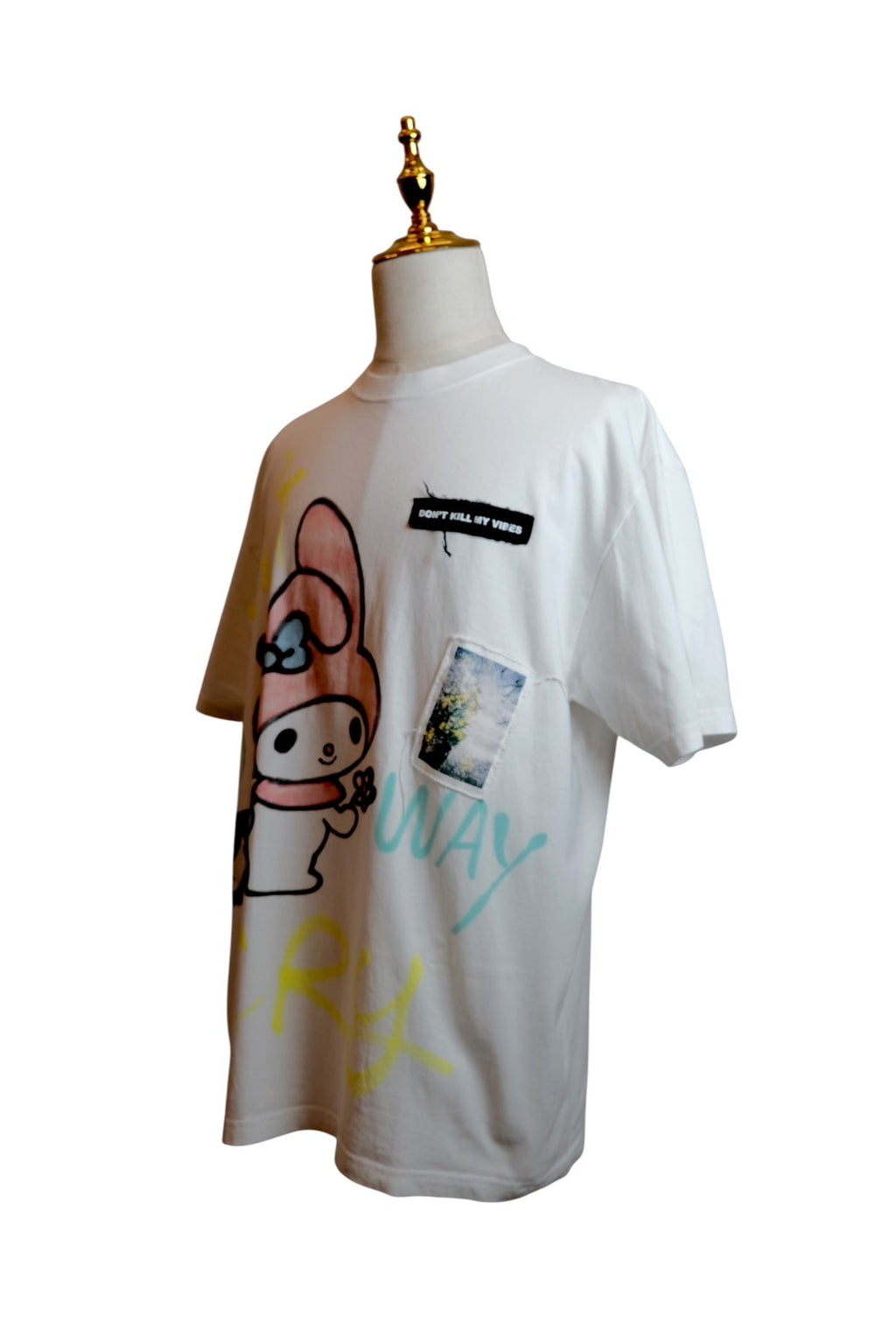 guernika – “You’re Not Alone / My Melody” Hand-Painted Art T-Shirt