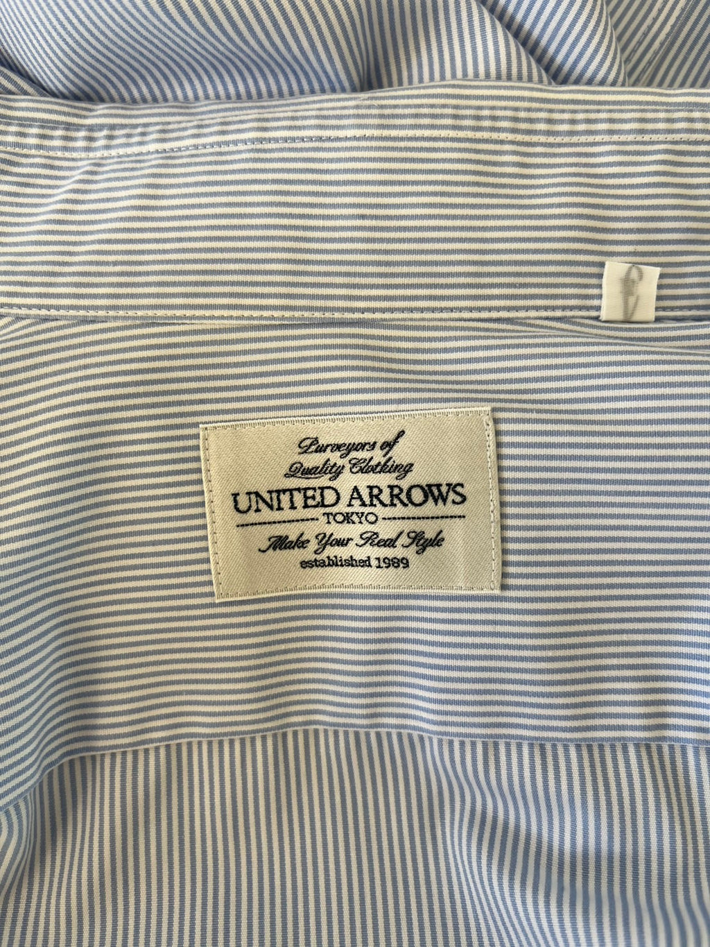 UNITED ARROWS Blue Striped Short-Sleeve Shirt