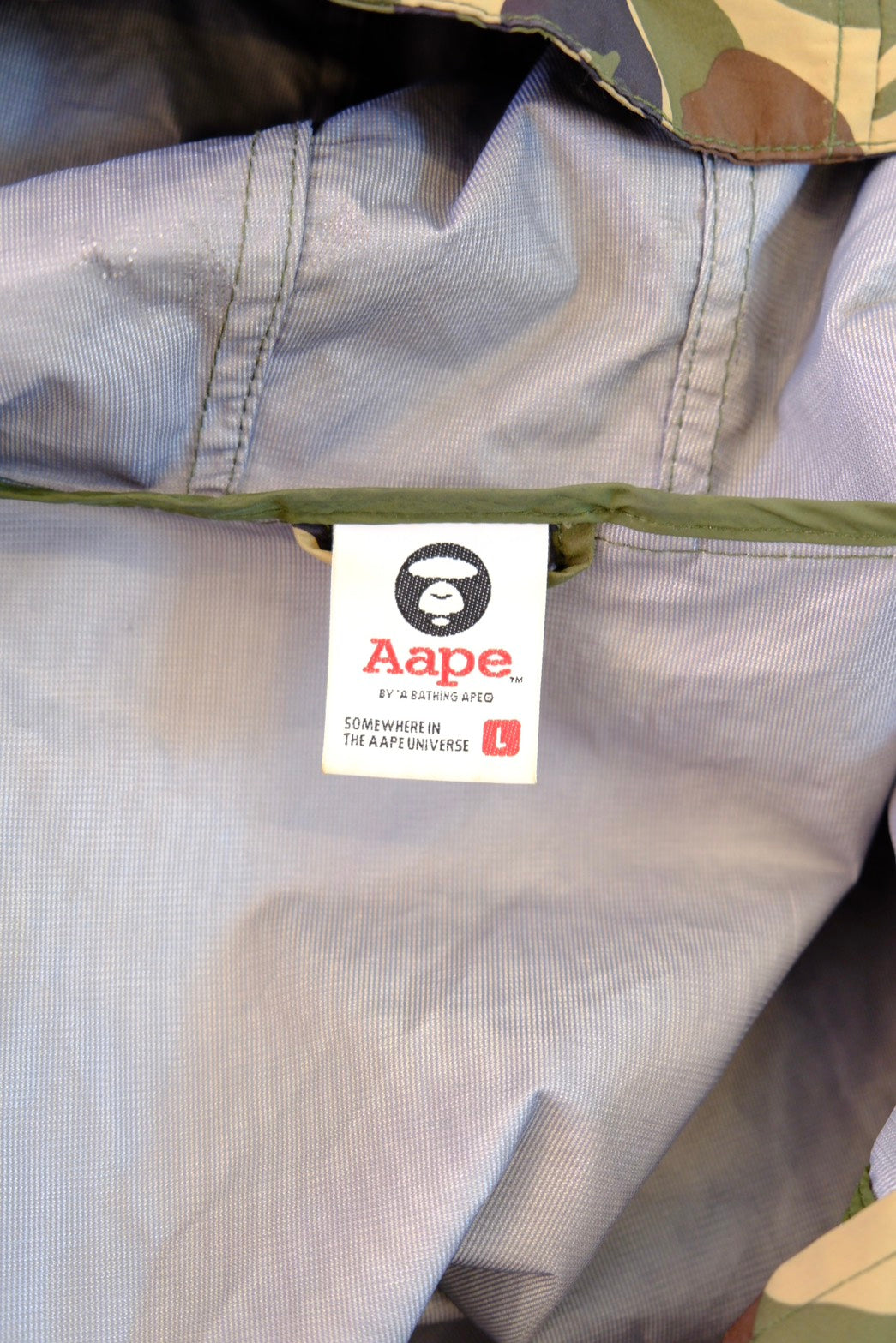 AApe by a bathing ape  L