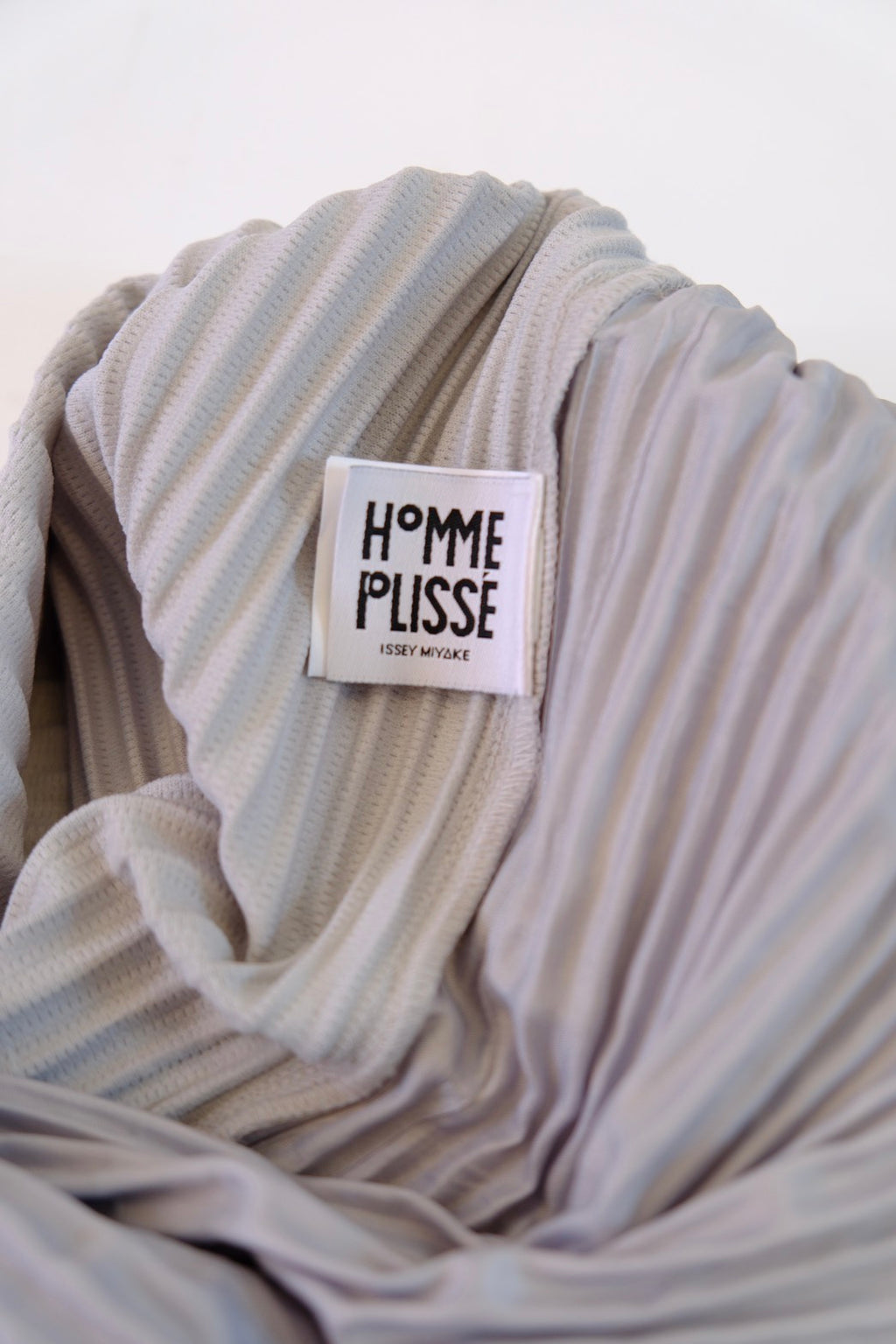 HOMME PLISSE ISSEY MIYAKE BASICS Pants - Size 3(Like L)