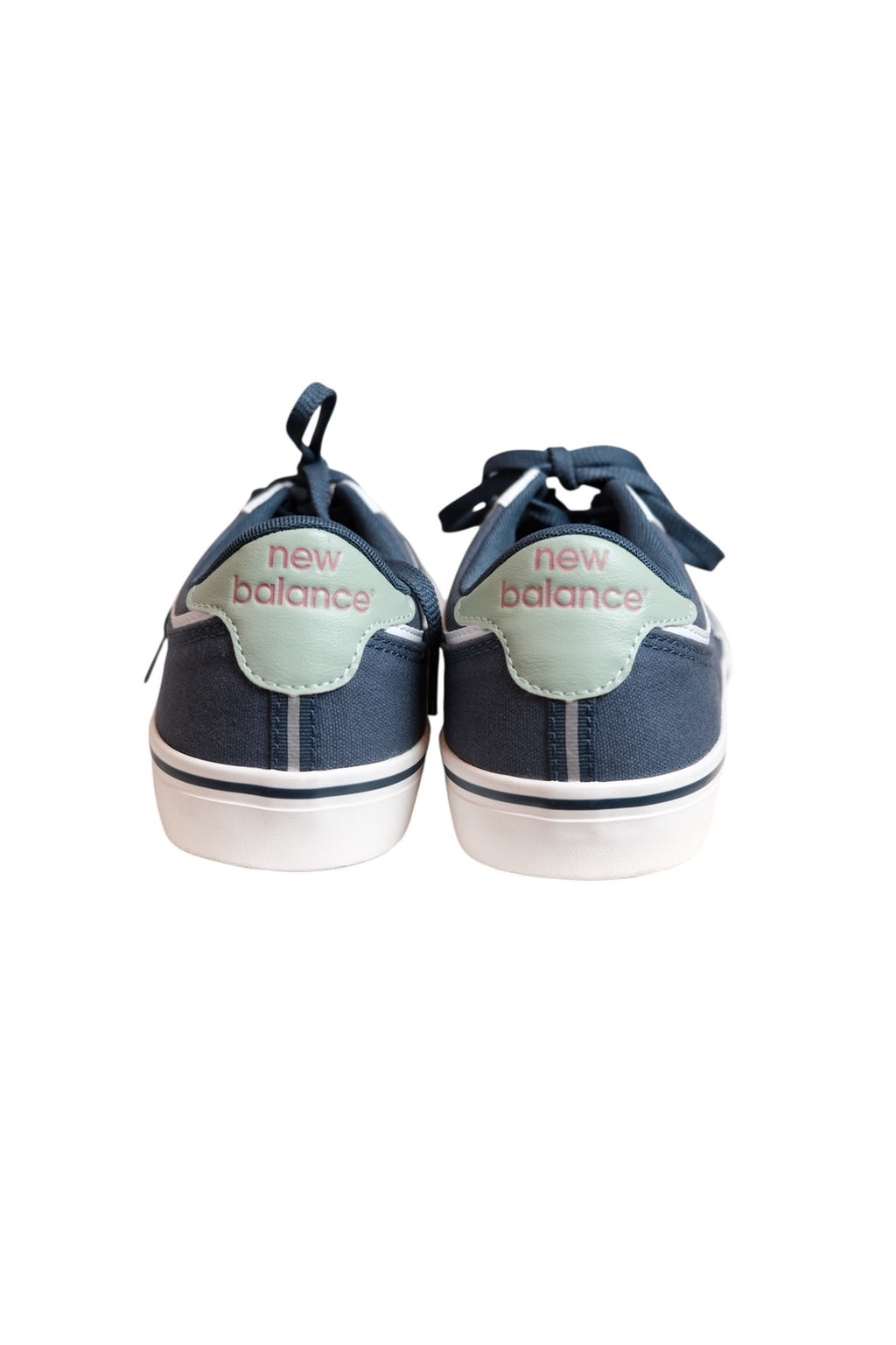 New Balance × Junya Watanabe COMME des GARÇONS MAN Collaborative Low Sneakers